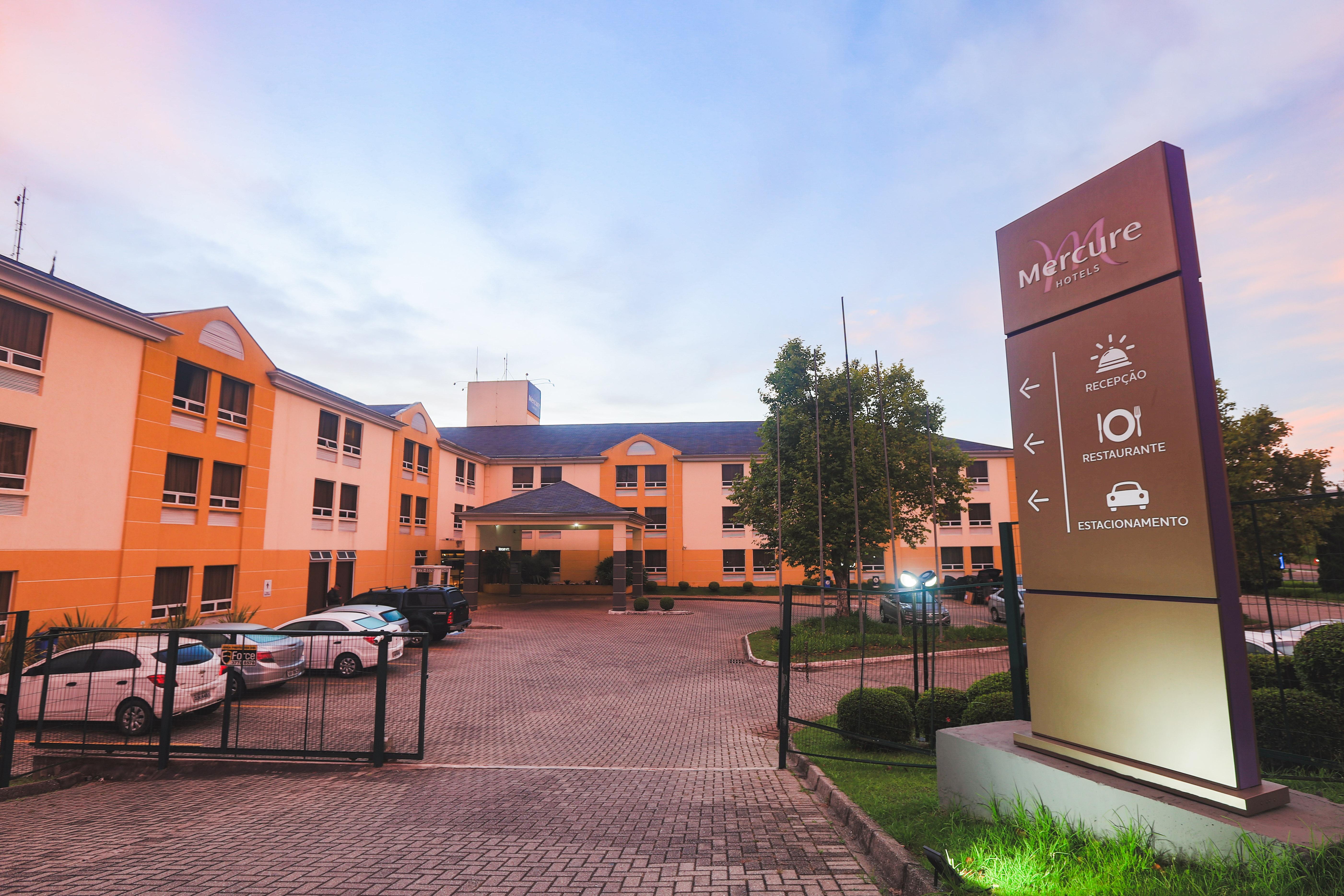 Hotel Cassino Tower Curitiba Aeroporto By Nacional Inn São José dos Pinhais Esterno foto