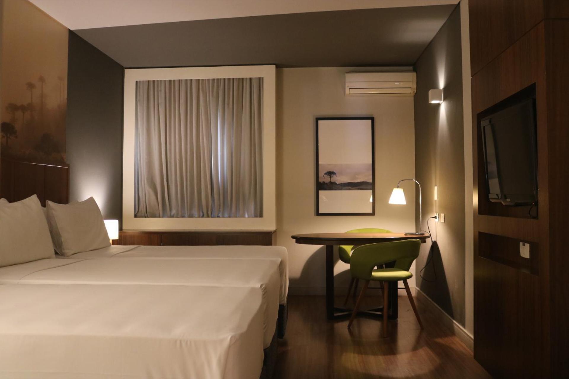Hotel Cassino Tower Curitiba Aeroporto By Nacional Inn São José dos Pinhais Esterno foto
